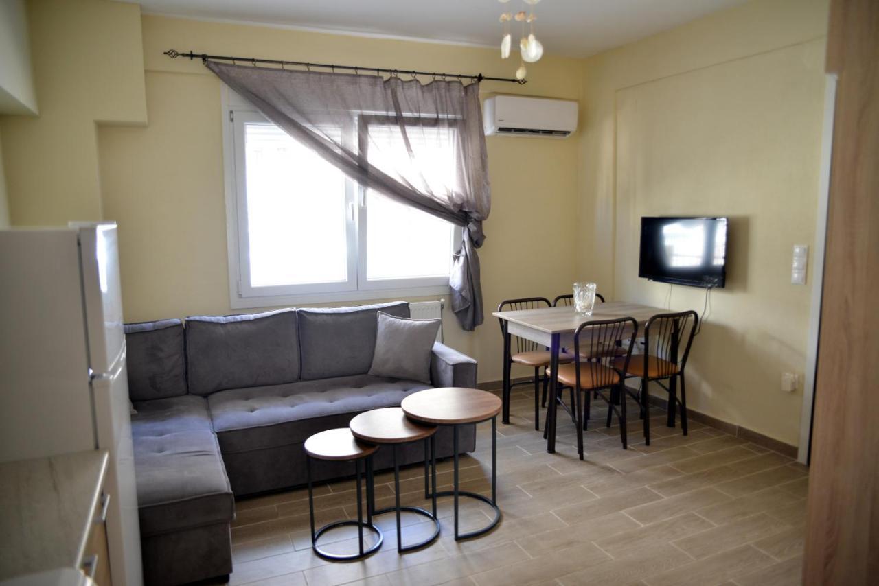 Lovely Apartment アレクサンドルポリス エクステリア 写真